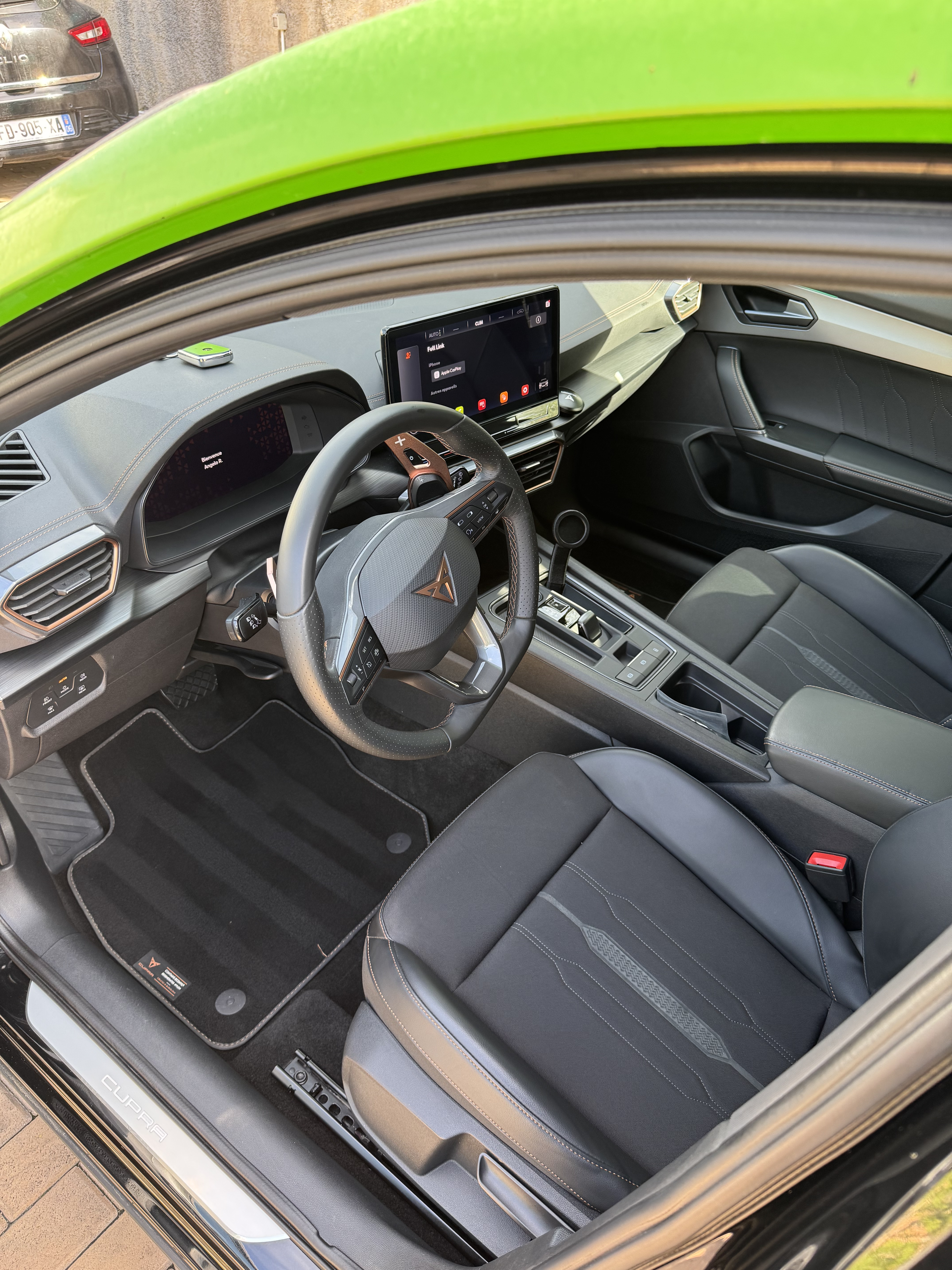 Avant — Renault Twingo